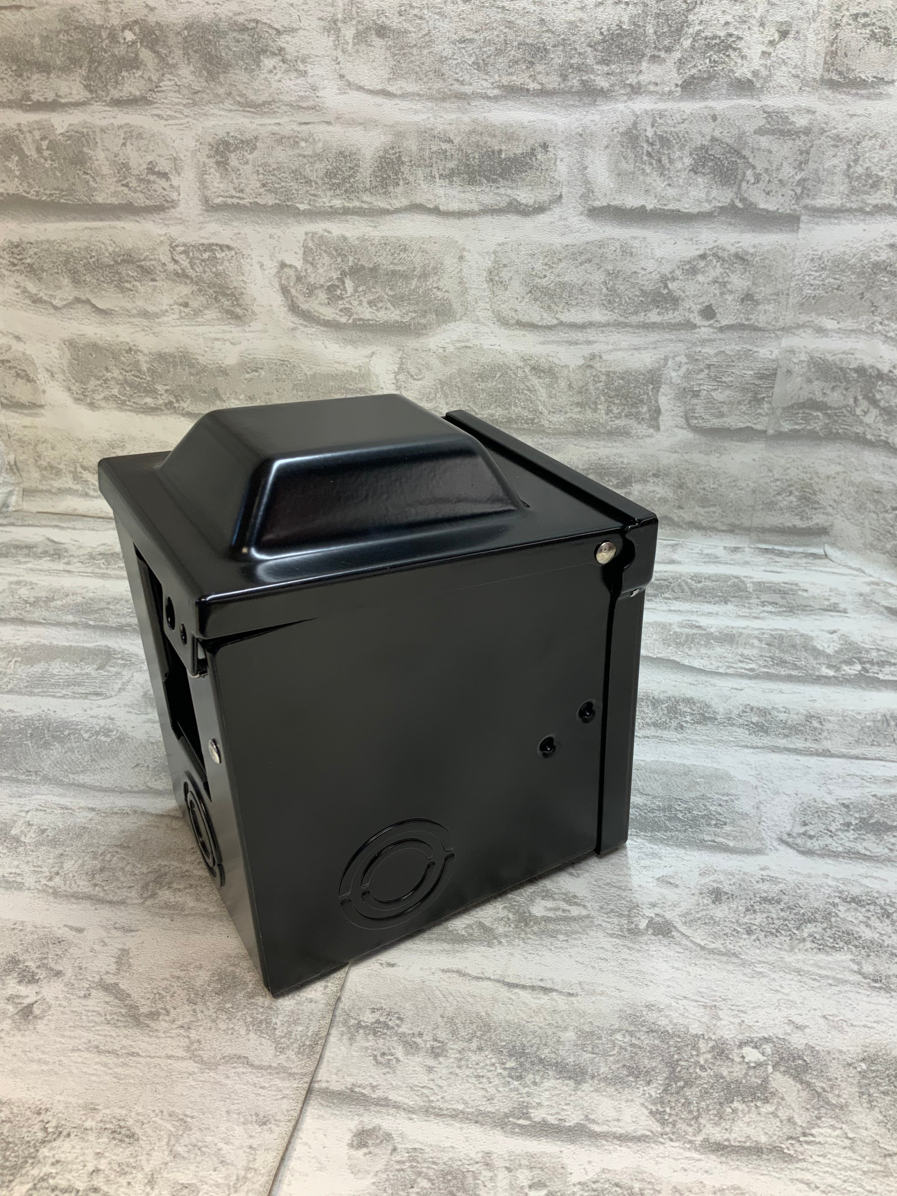 CARMTEK 50 Amp RV Outlet Box - 125/250 Volt Enclosed Lockable (7550449942766)